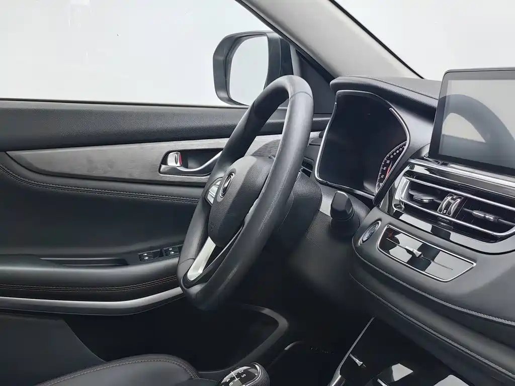 Changan CS75 — миниатюра 22