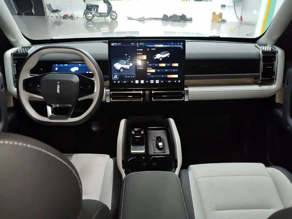 iCAR iCAR 03 — миниатюра 10