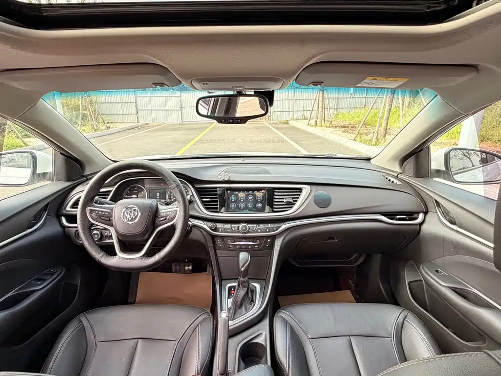 Buick Excelle — миниатюра 13