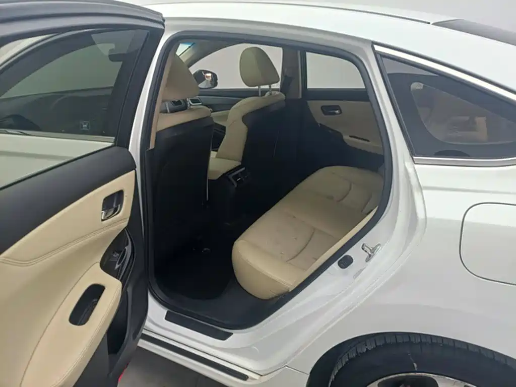 Honda Spirior — миниатюра 12