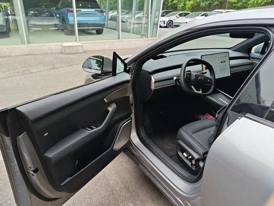 Onvo L60 2025 60kWh