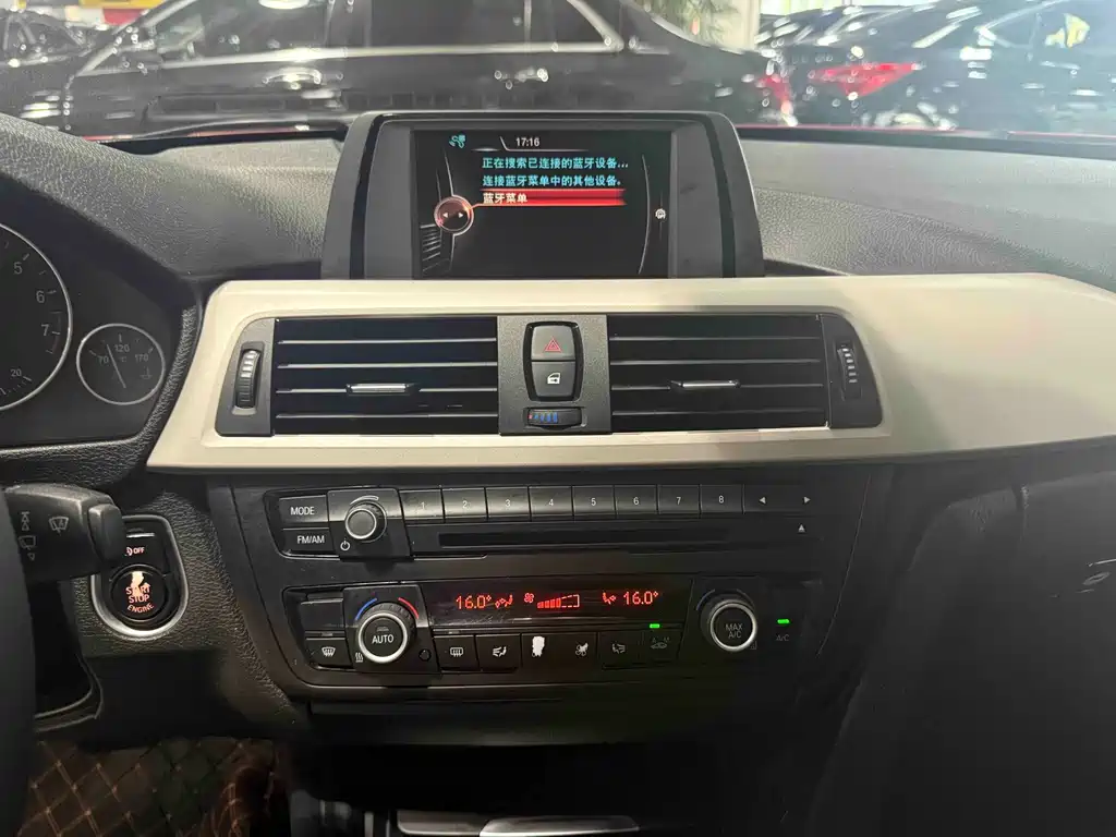 BMW 3 Series — миниатюра 10