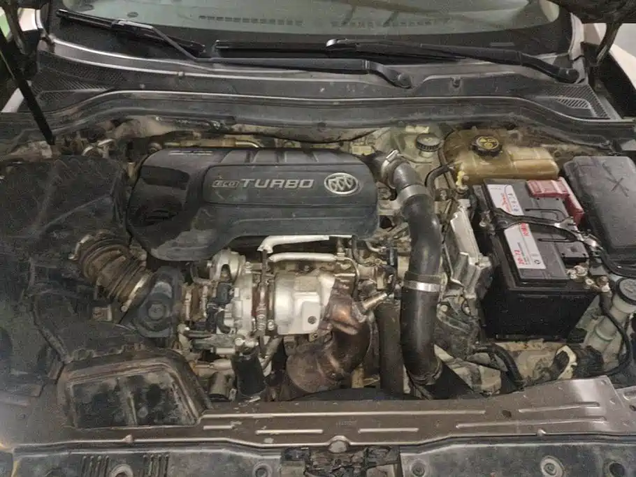 Buick Excelle — миниатюра 10