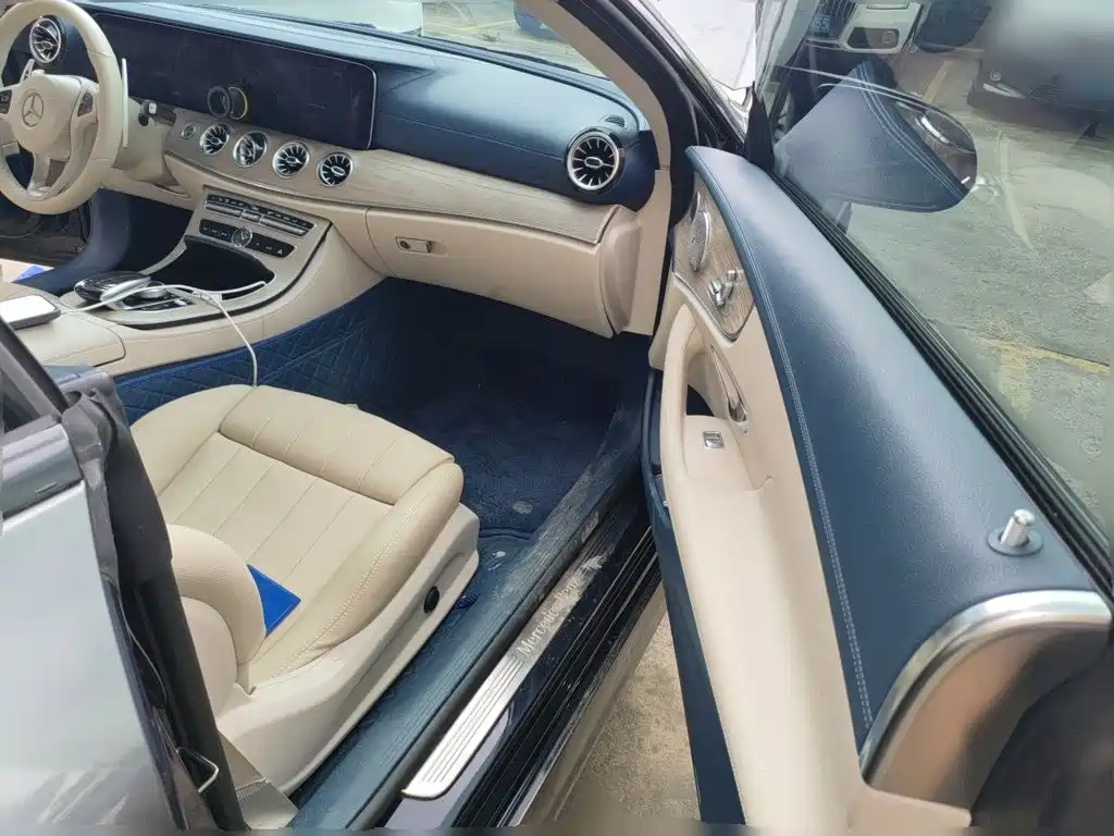 Mercedes-Benz E-Class (Import) — миниатюра 10