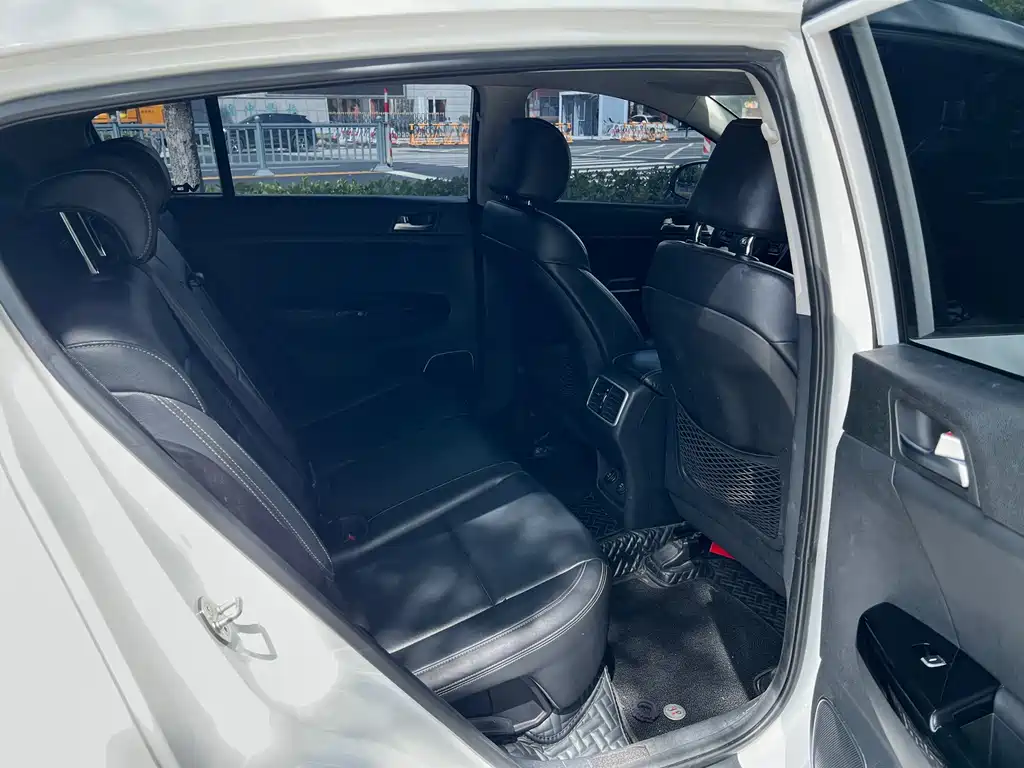 Kia KX5 — миниатюра 14
