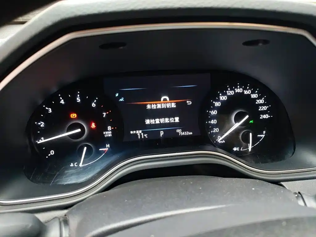 Toyota Avalon — миниатюра 12