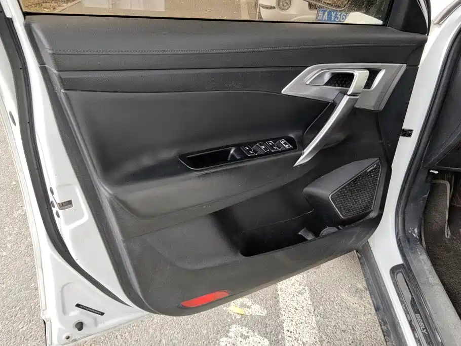 Geely Boyue — миниатюра 7