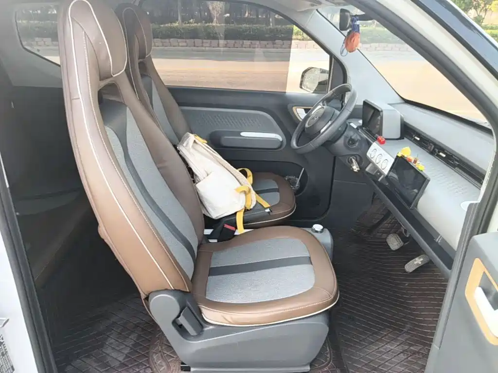 Wuling MINIEV — миниатюра 25