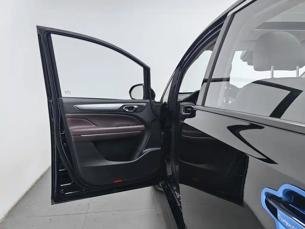 GAC Motor Trumpchi M6 — миниатюра 8