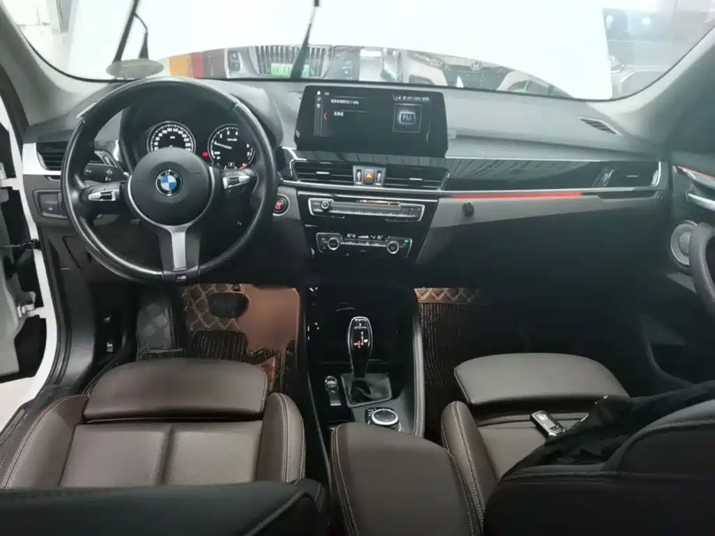 BMW X1 — миниатюра 13