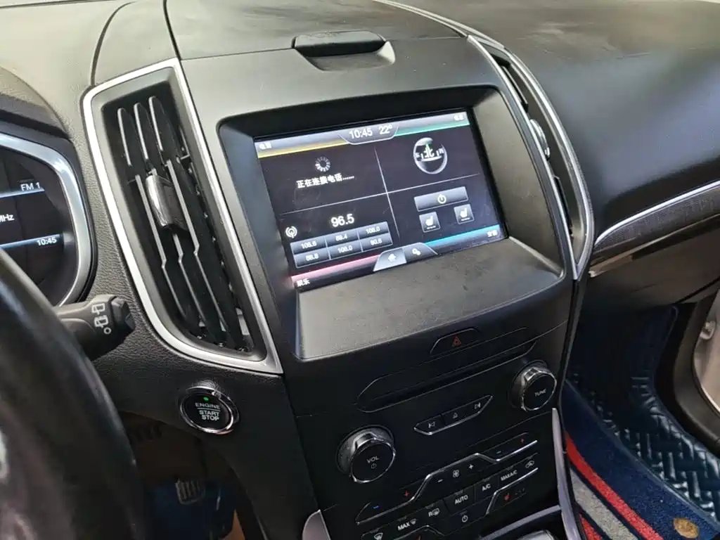 Ford Edge — миниатюра 13