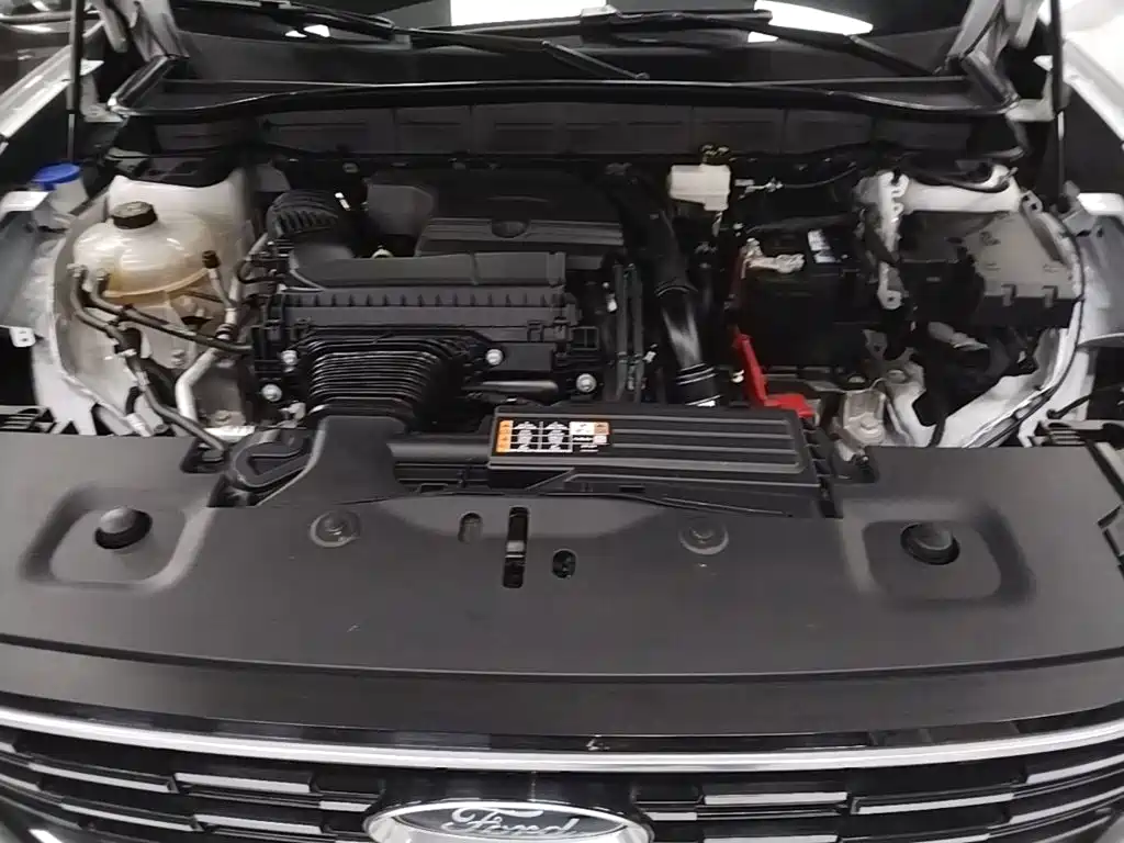 Ford Edge — миниатюра 20