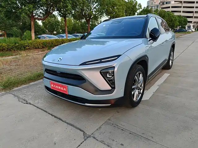 NIO ES6