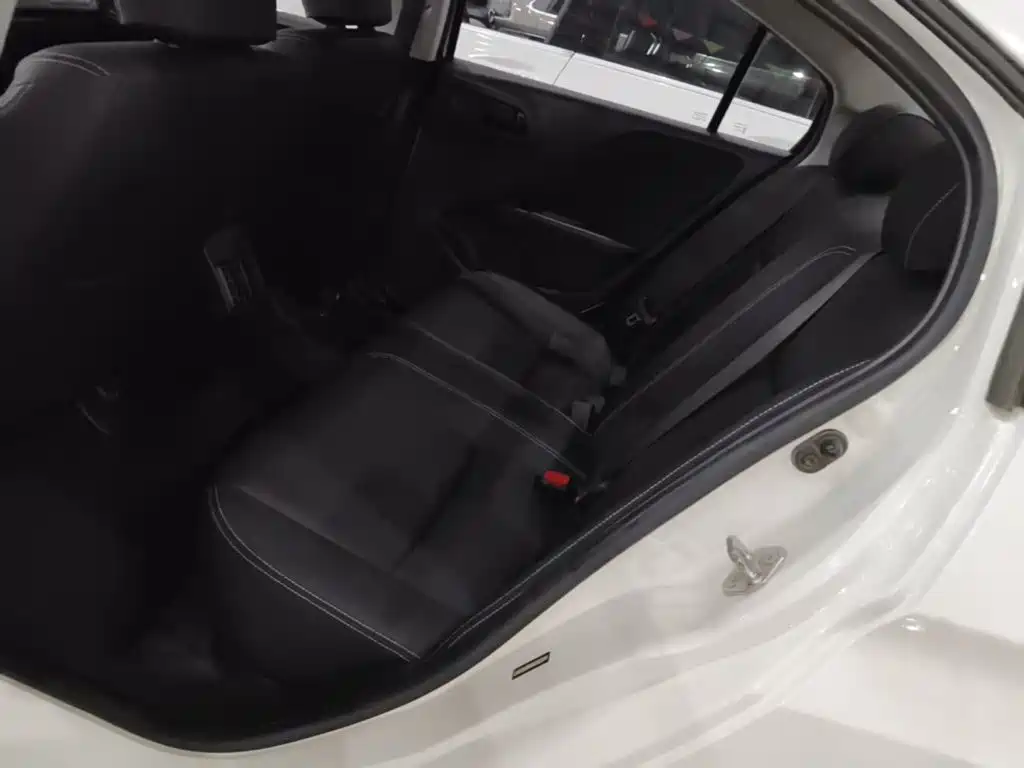 Honda City — миниатюра 17