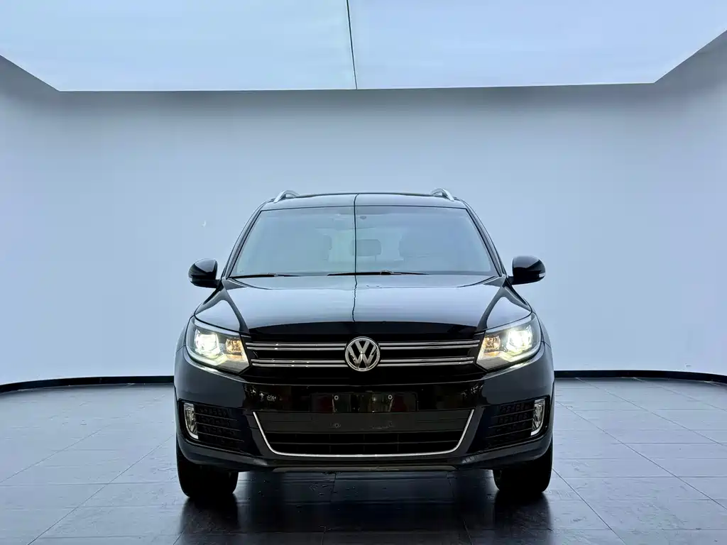 Volkswagen Tiguan — миниатюра 2