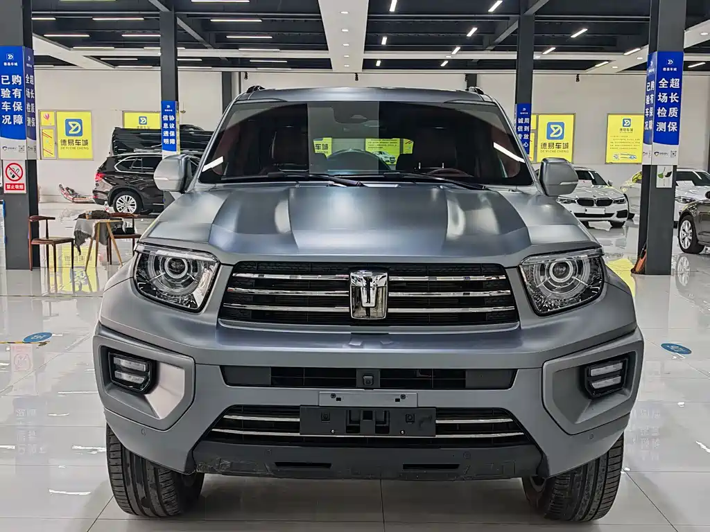 TANK TANK 700 NEW ENERGY