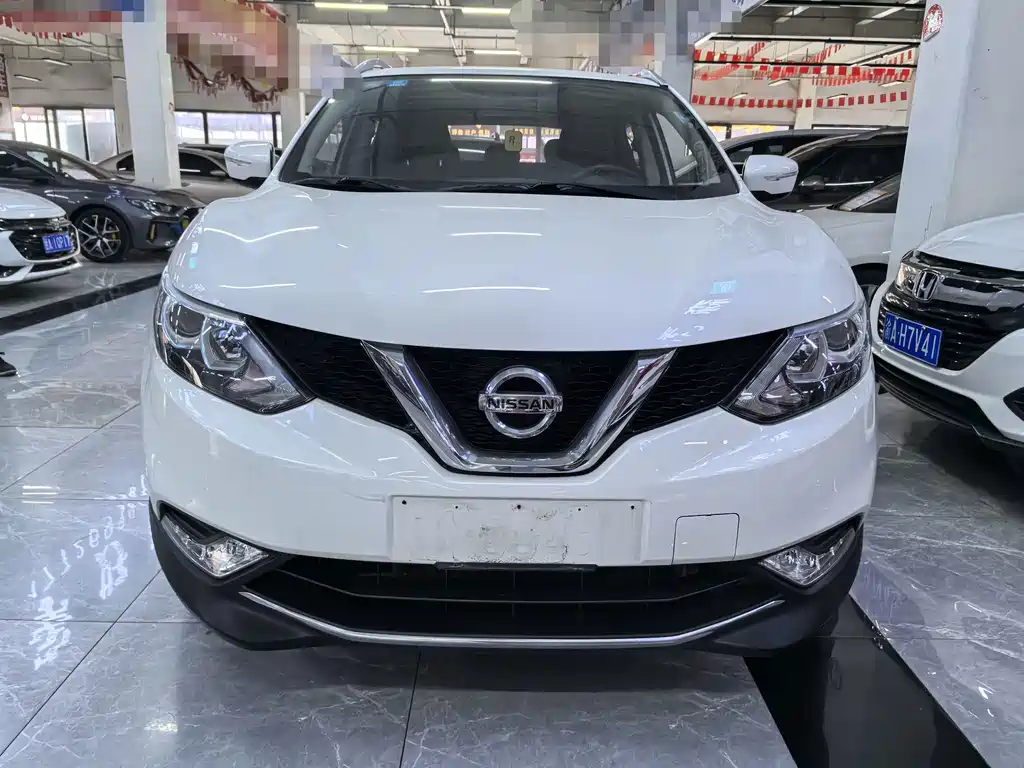 Nissan Qashqai — миниатюра 2