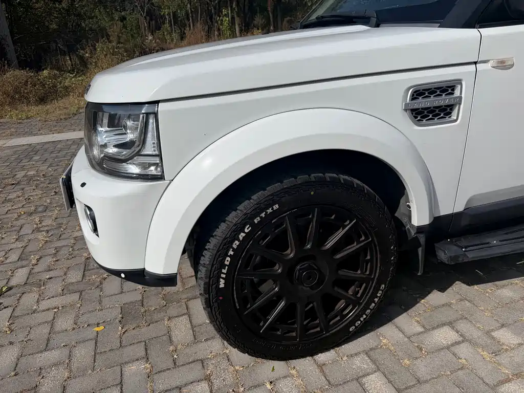 Land Rover Discovery — миниатюра 2