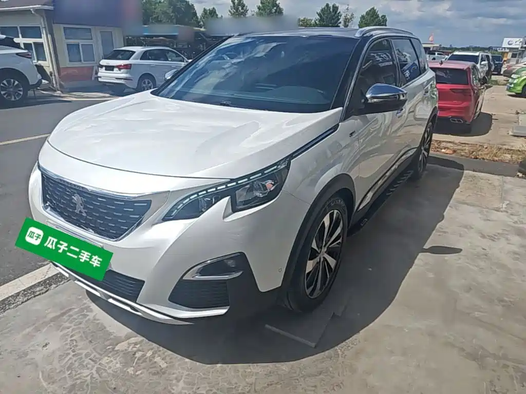 Peugeot 5008 — миниатюра 2