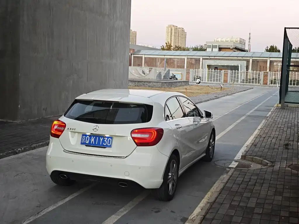 Mercedes-Benz A-Class (Import) — миниатюра 7