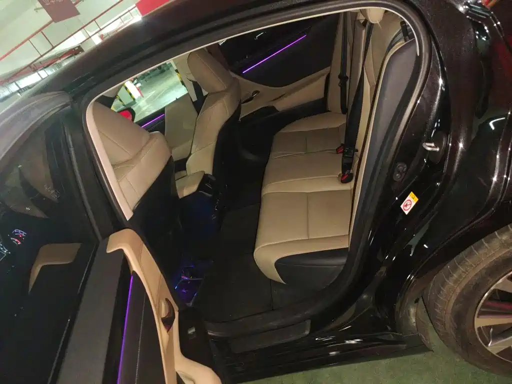 Lexus ES — миниатюра 13