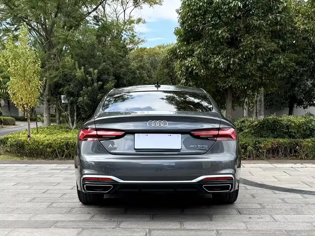 Audi A5 (Import) — миниатюра 8