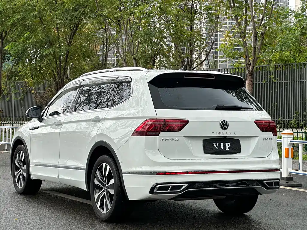 Volkswagen Tiguan L — миниатюра 13