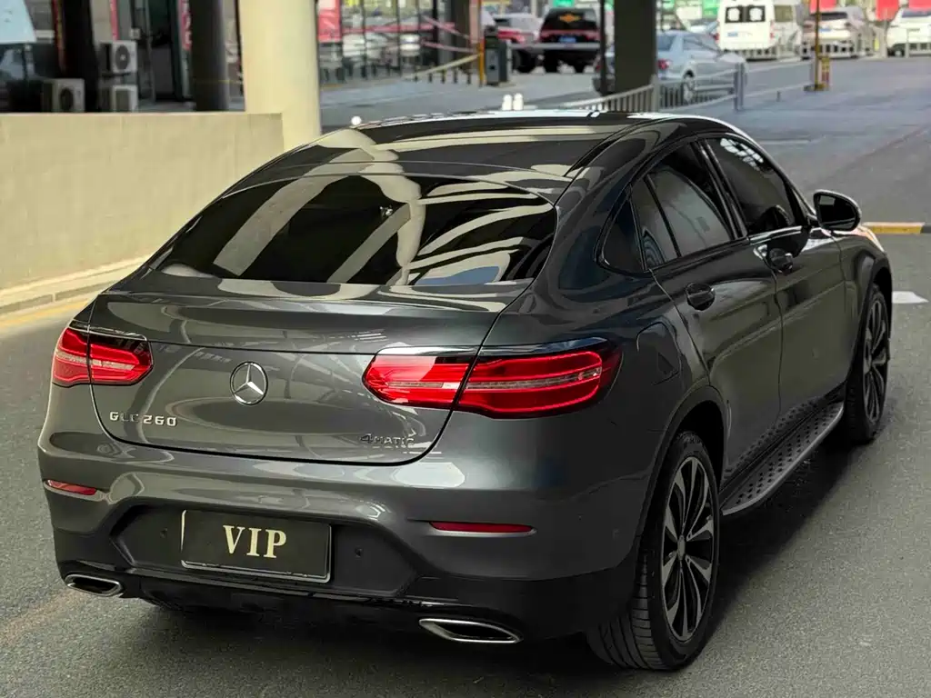 Mercedes-Benz GLC 2017 GLC 260 4MATIC SUV