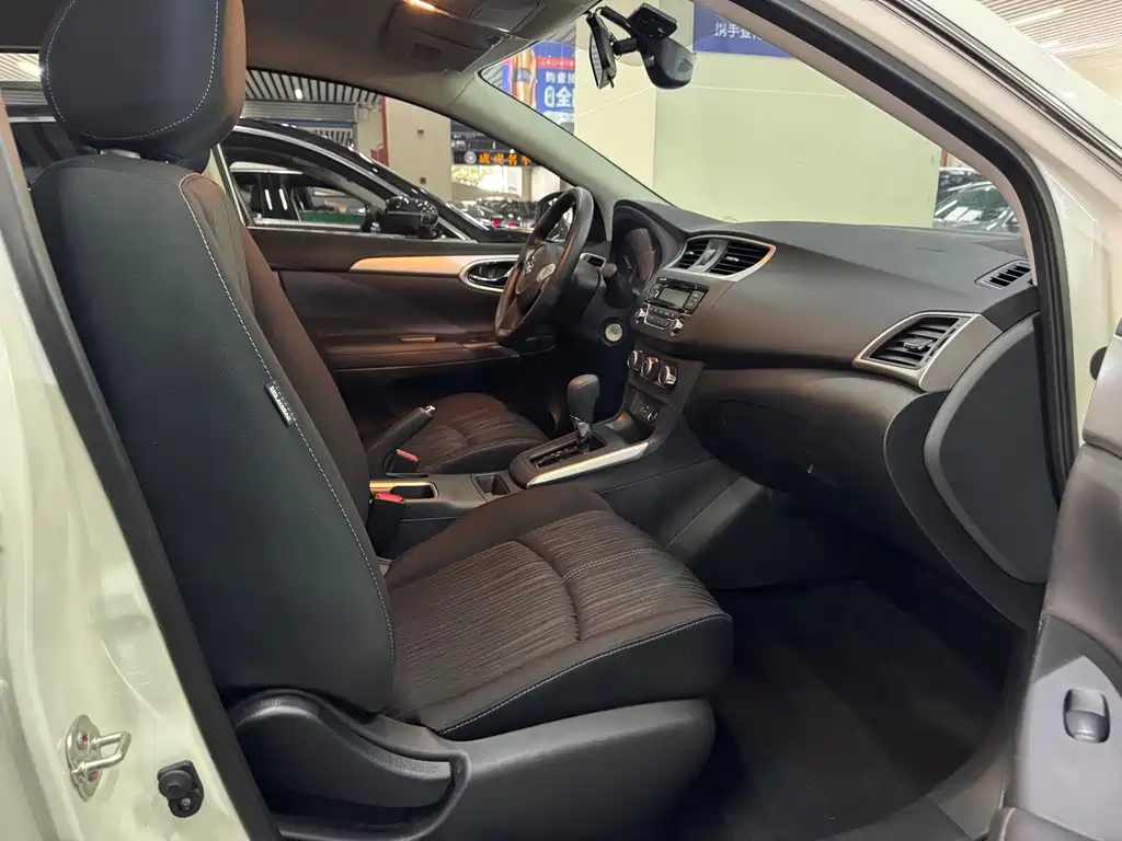 Nissan Sylphy — миниатюра 4