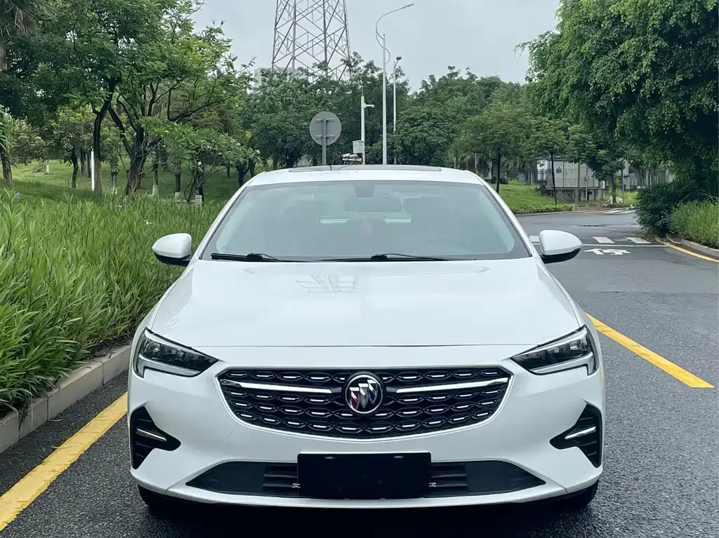 Buick Regal — миниатюра 2