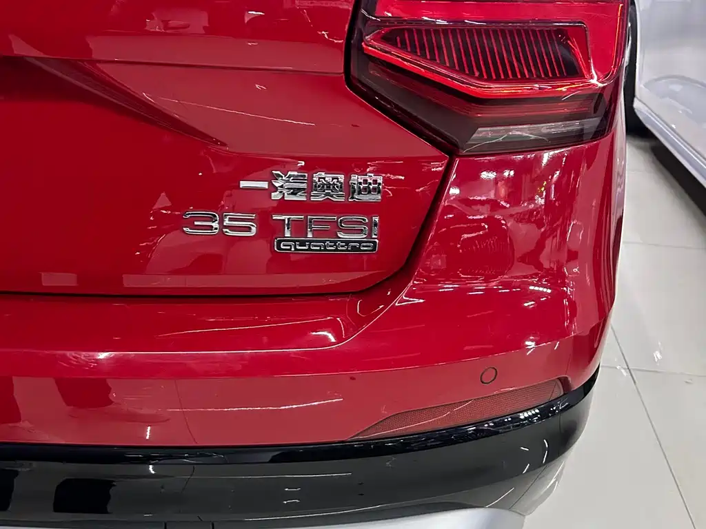 Audi Q2L — миниатюра 18