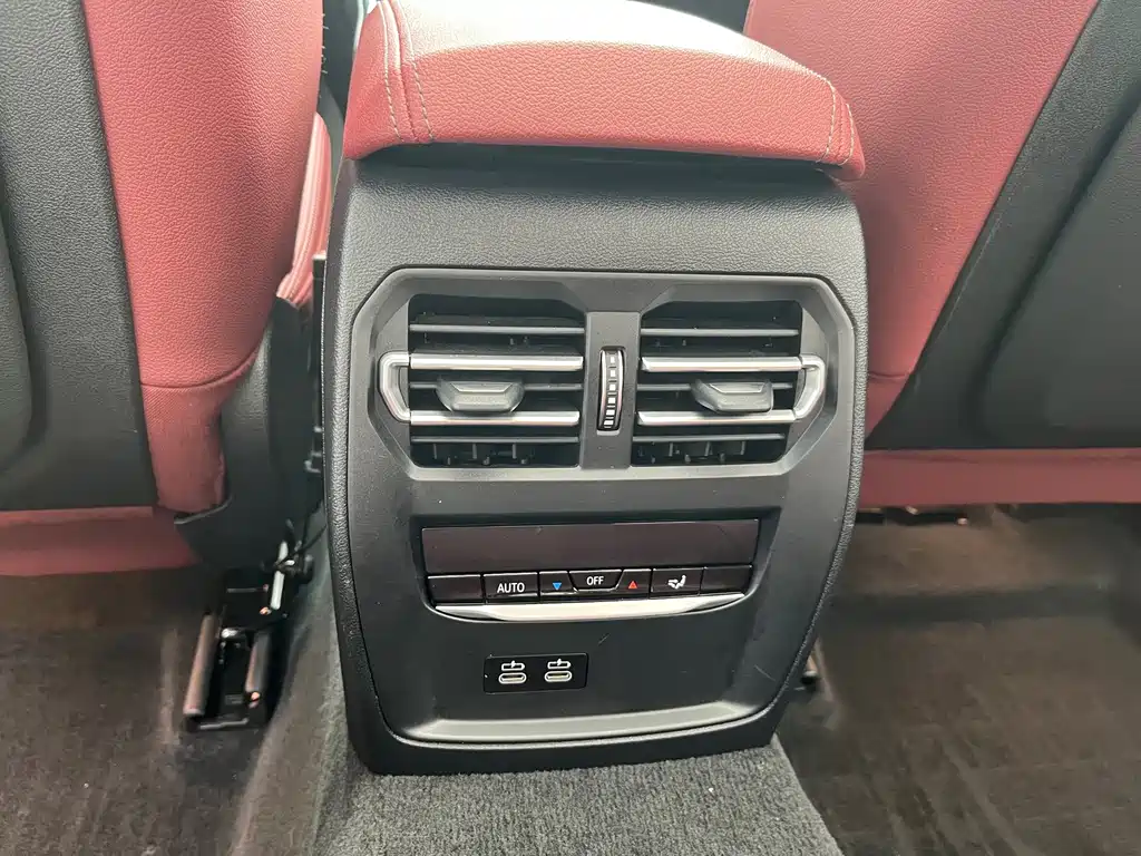 BMW 3 Series — миниатюра 17