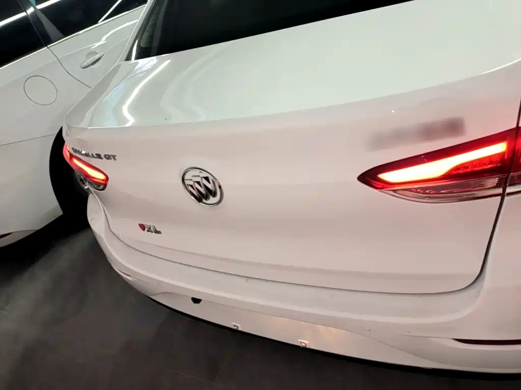 Buick Excelle — миниатюра 6