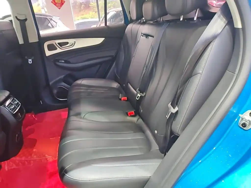 Roewe RX5 MAX — миниатюра 17