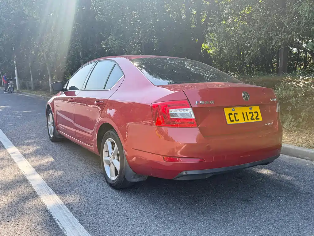 Skoda Octavia — миниатюра 5
