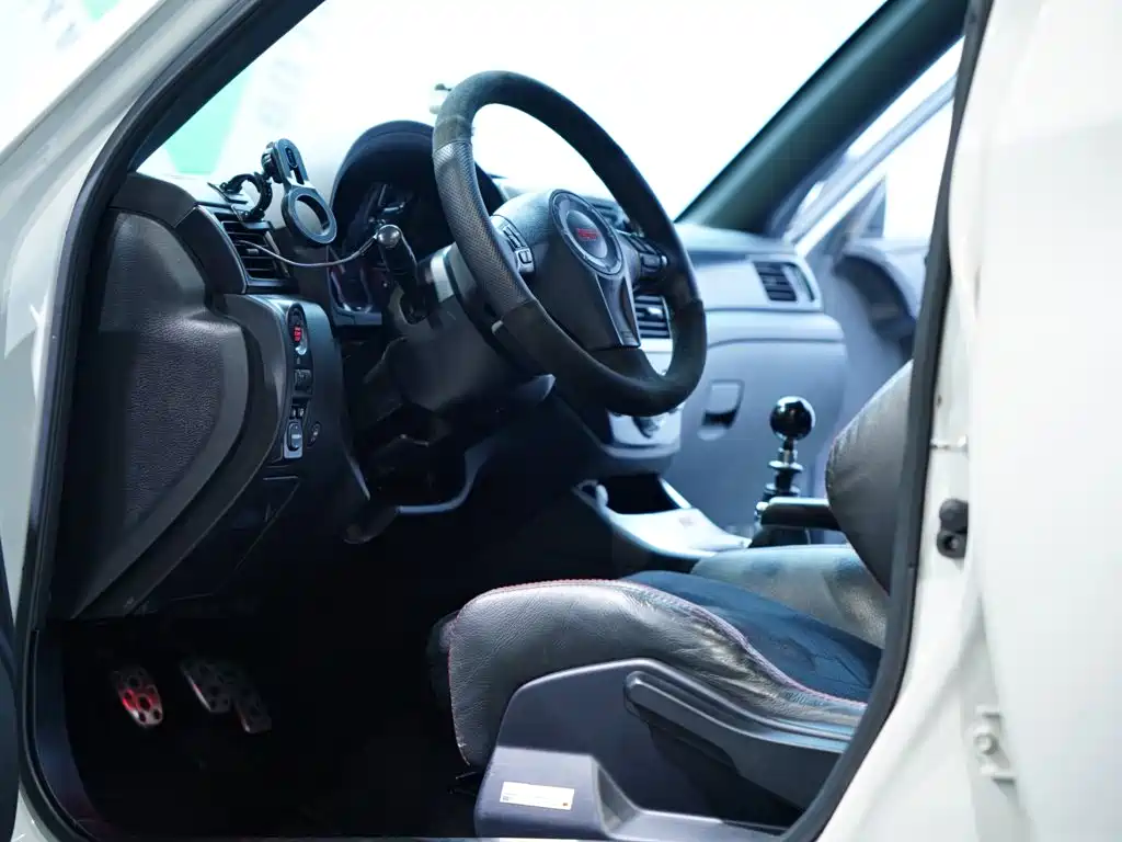 Subaru Impreza — миниатюра 25