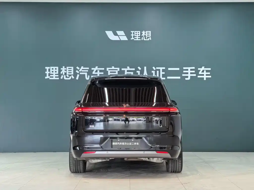 Li Auto L8 2023 Pro