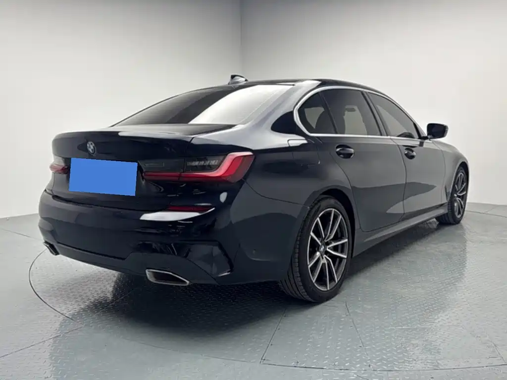 BMW 3 Series — миниатюра 10