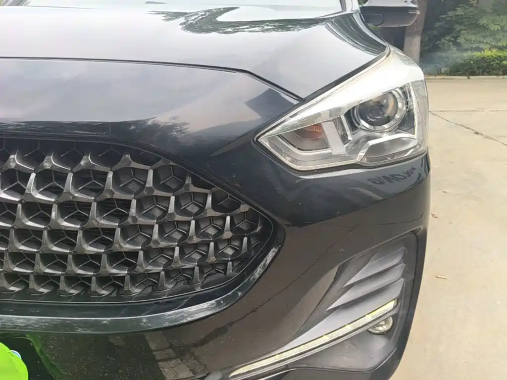 Haval M6 — миниатюра 24