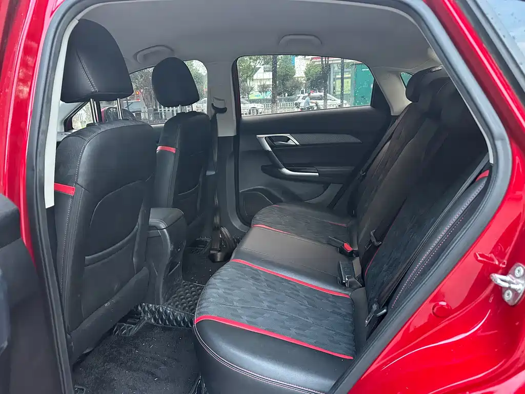 BAIC Senova D50 — миниатюра 7