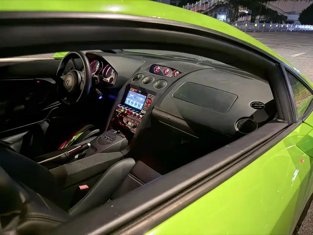 Lamborghini Gallardo — миниатюра 5
