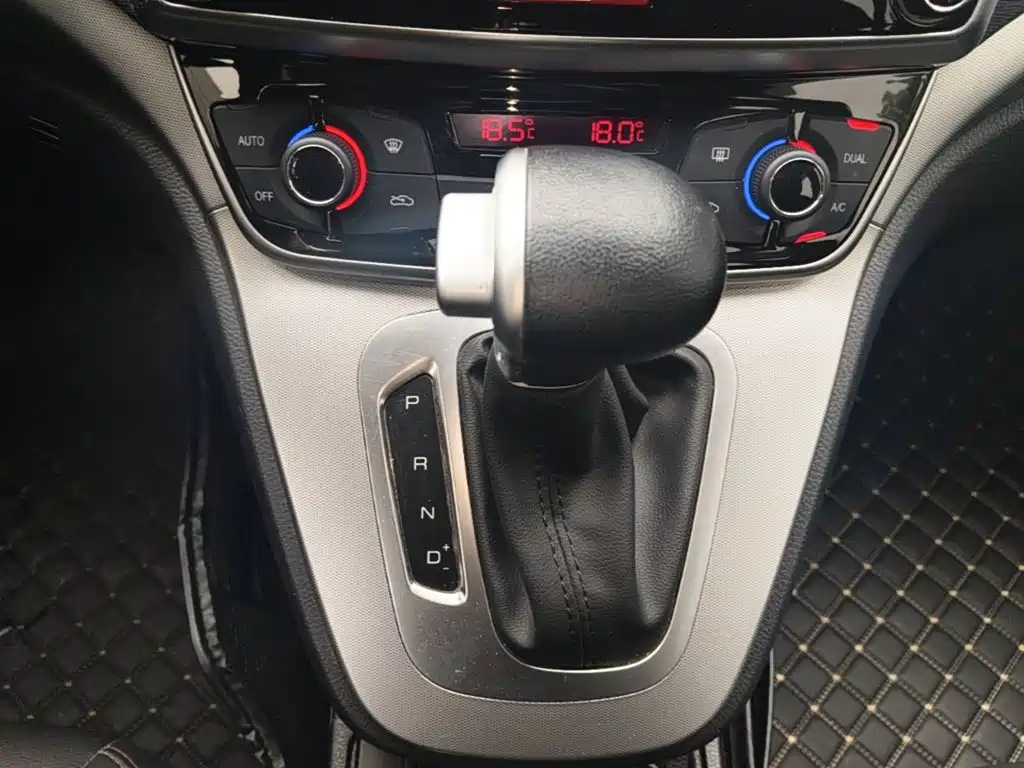 Haval M6 — миниатюра 14