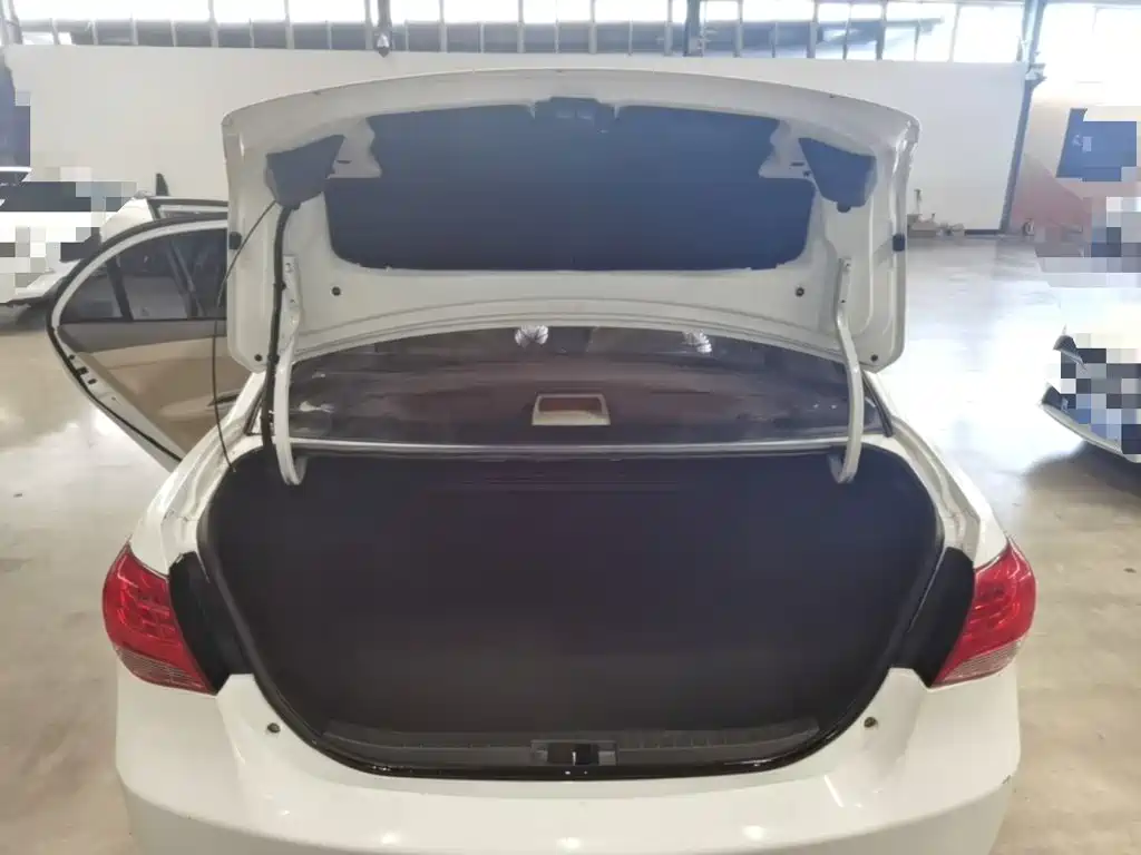 BYD L3 — миниатюра 19