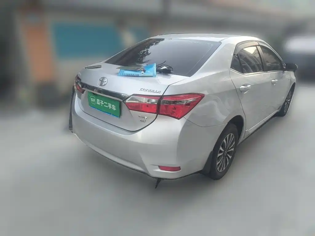 Toyota Corolla — миниатюра 5