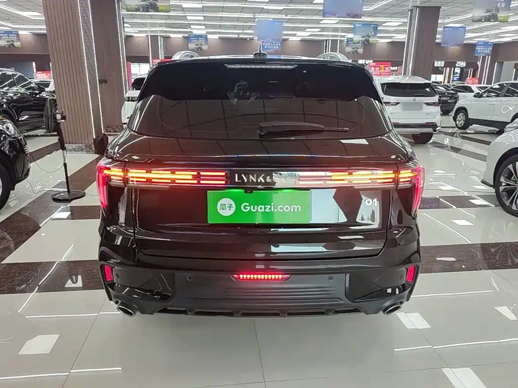 Lynk & Co 01 — миниатюра 6