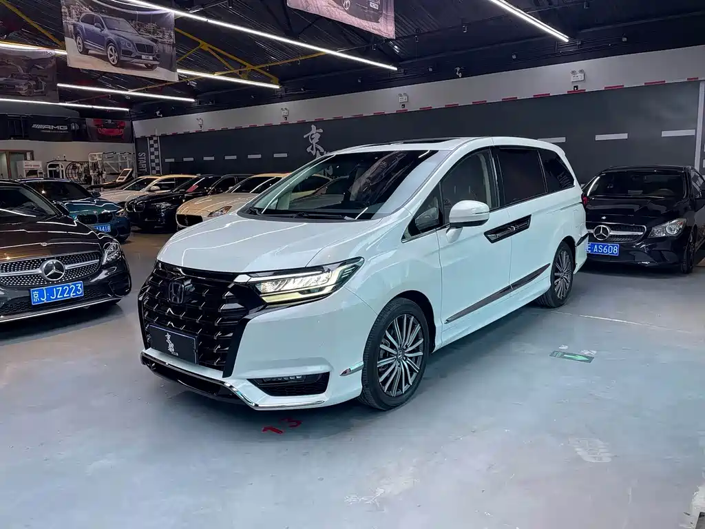 Honda Elysion 2022