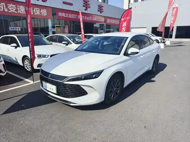 2025 BYD Qin