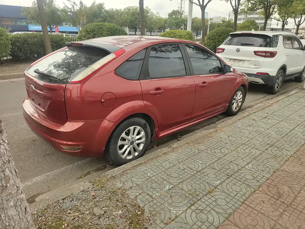 Ford Focus — миниатюра 9