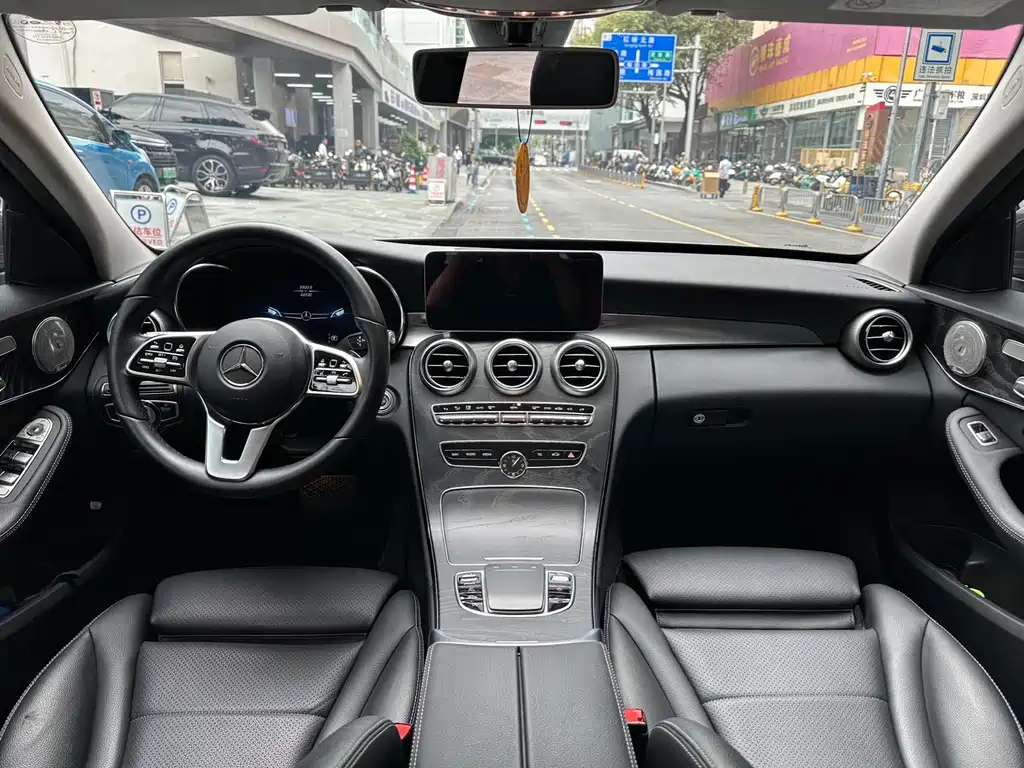 Mercedes-Benz C-Class (Import) — миниатюра 6