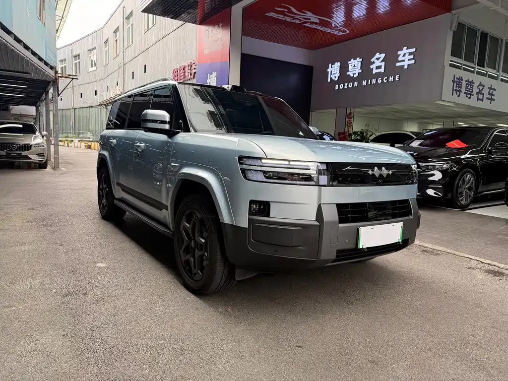 Fangchengbao Leopard 7 7 2025 190KM Ultra